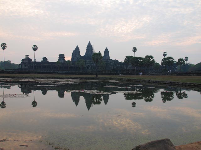 Angkor Wat. Chrám zasvěcený roku 1150 hinduistickému bohu Višnu
