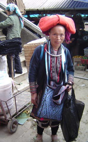 Žena z horského kmene Zao.