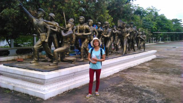 Vietiane- Laos. V muzeu historie u památníků vítězství lidu.